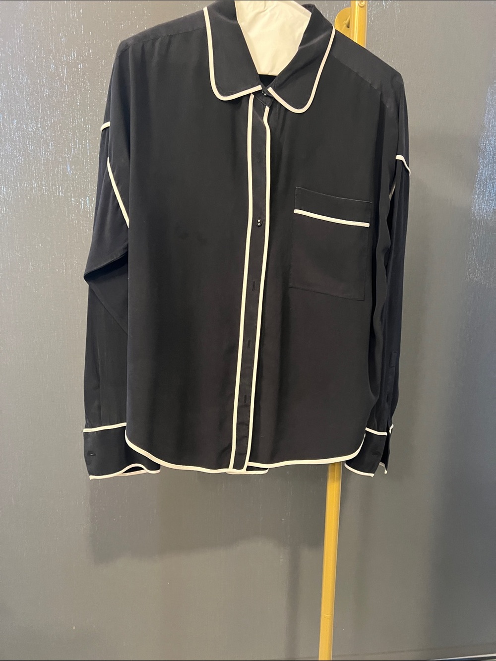 Black Contrast-Piped Button Front Blouse